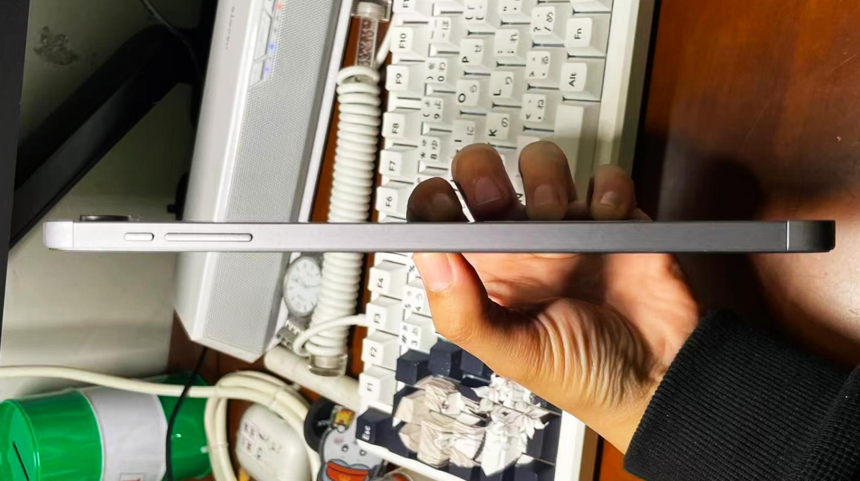 升级处理器流畅玩游戏,这款国产平板电脑,8.4英寸小屏更好用