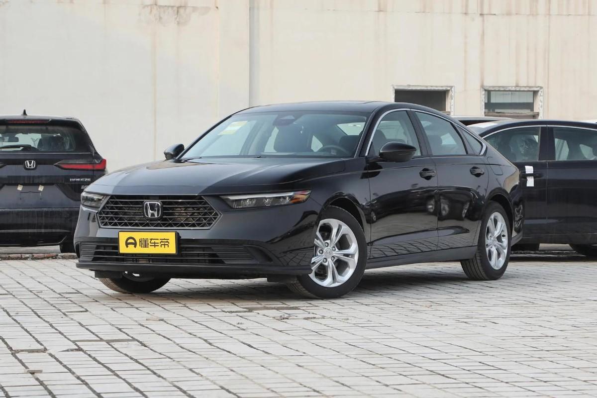 15万买中型车,mg7、本田雅阁、福特蒙迪欧3车横评,谁更值得选?