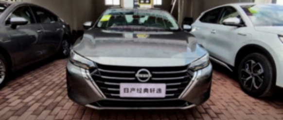日产“真疯狂”,17.5万跌至7.6万,超低油耗3.13l,喝92号油