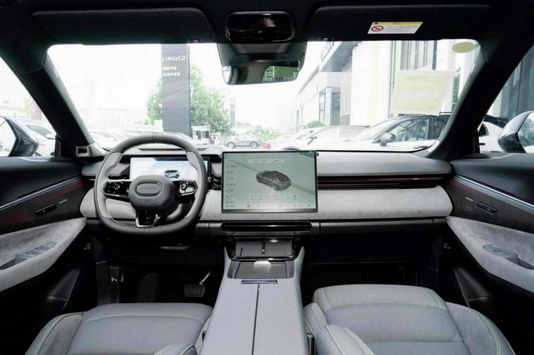 领克08 em-p 120长续航plus版上市,售价19.58万,综合续航超1200km