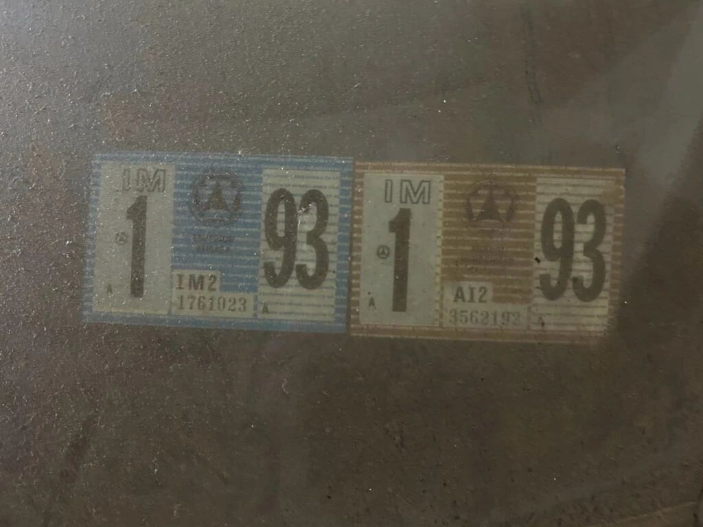 心里有阴影不敢开了?1992年的讴歌nsx 在车库里被遗忘了30年