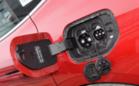 银河e8定位中大型车,起售价16.58万元,值得选择吗