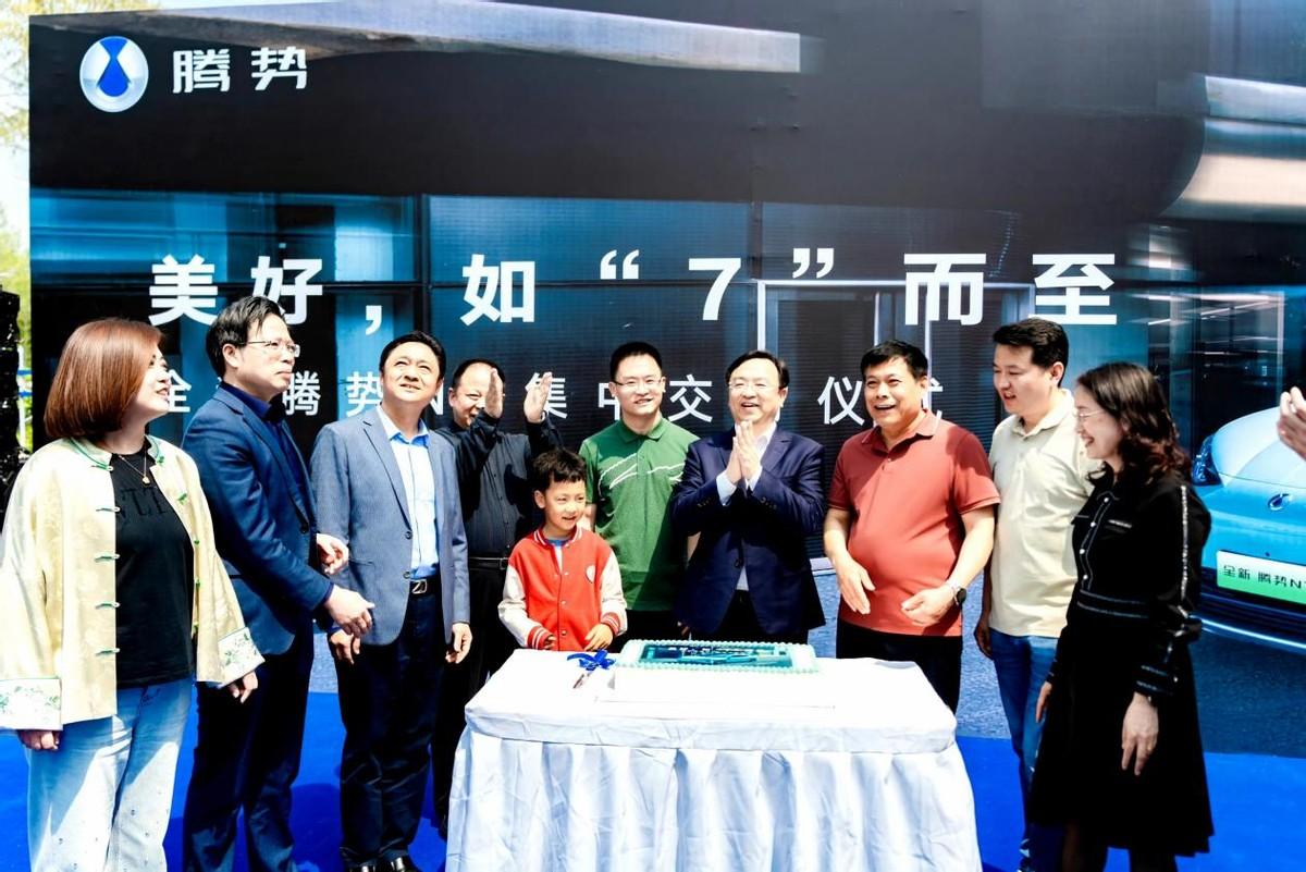 野心藏不住了!比亚迪王传福走访县乡市场,销售网络或将大肆扩张