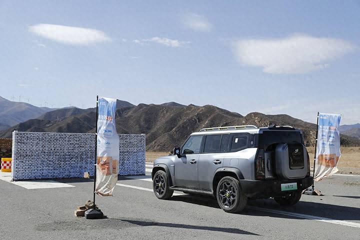 捷途山海t2硬刚承重墙:最强方盒子如何守护电池安全?