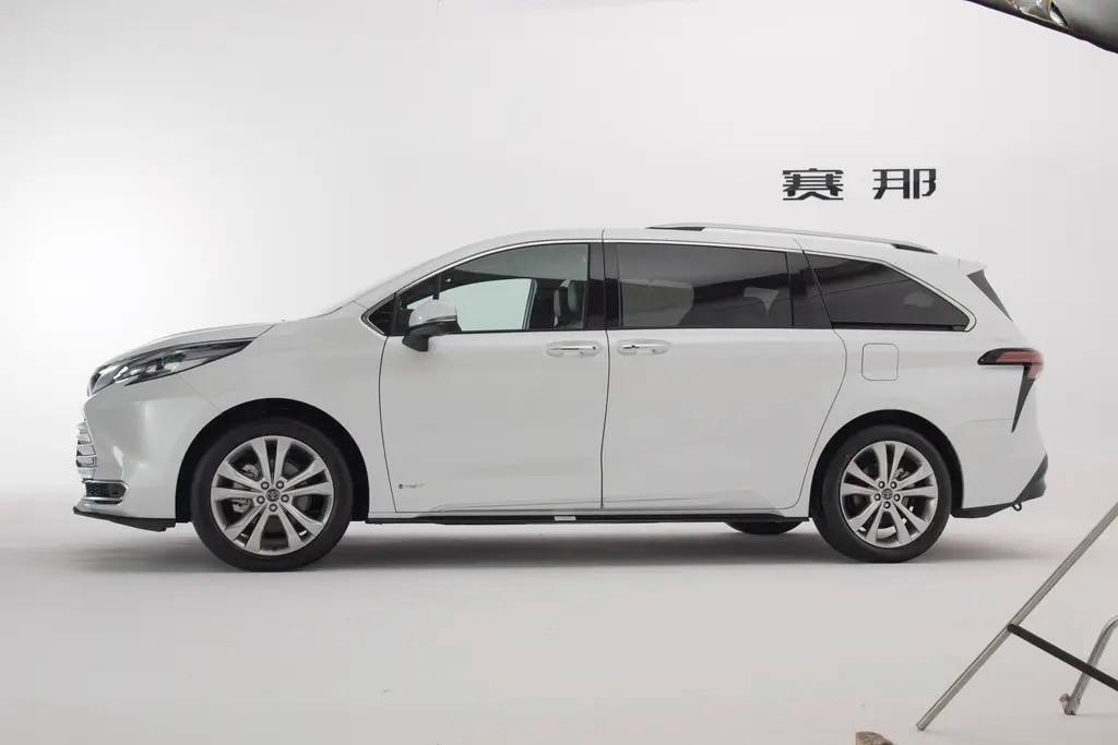 2024款广汽丰田赛那正式上市,29.98万元起售