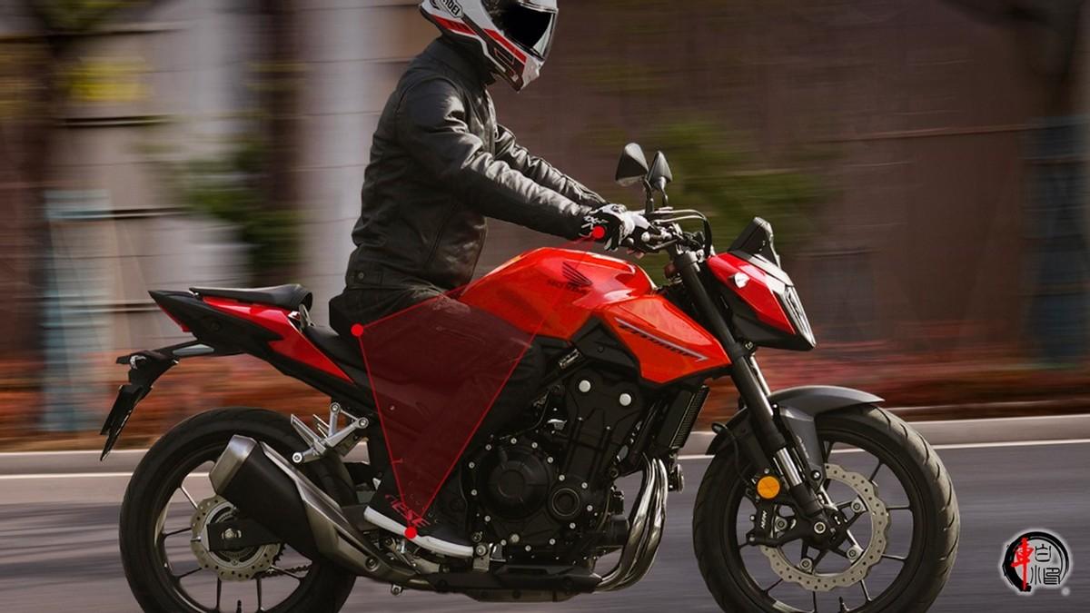 降价5500元!全新本田运动街车cb400f,仪表电控配置全面升级