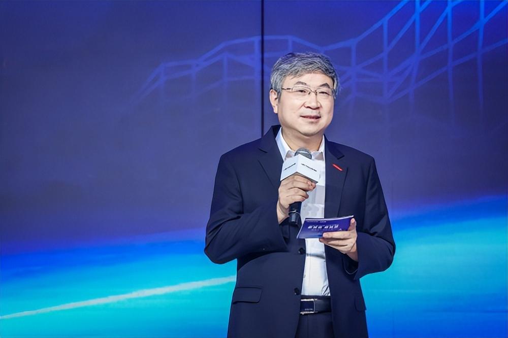 尹同跃:深化技术奇瑞转型升级,加速拥抱新时代!