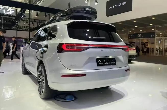 理想l6登场,对比问界m7能有多大胜算?