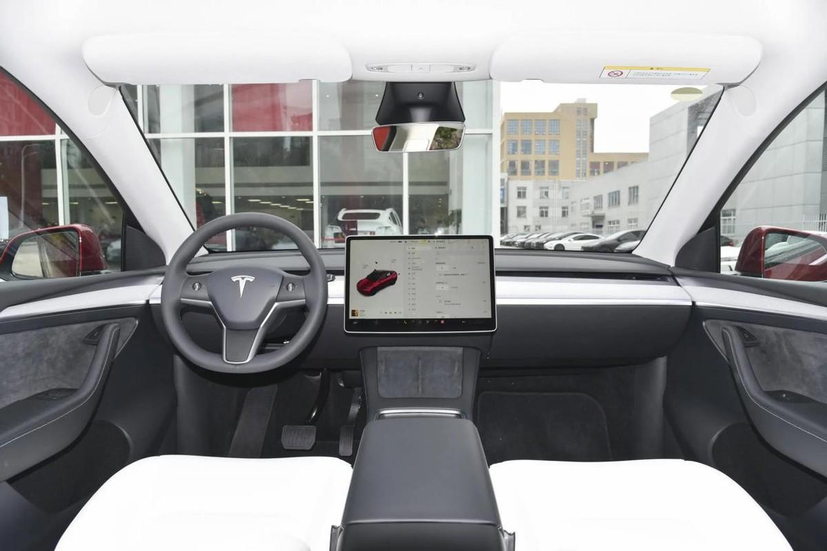 华系vs美系,昊铂ht全面对比特斯拉model y,谁更适合大众?