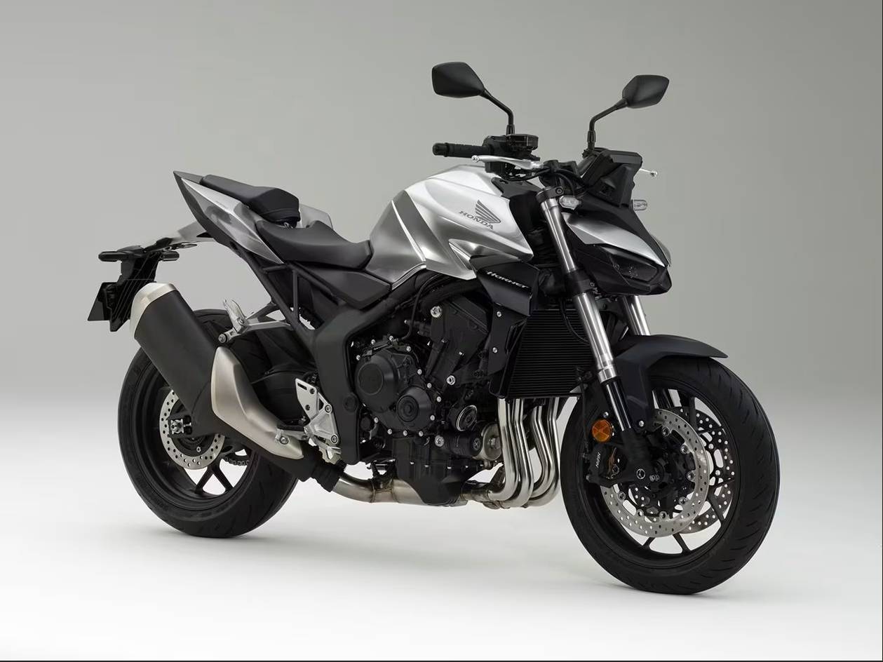 本田展示2024款cb1000r大黄蜂!与750、400车型家族化设计