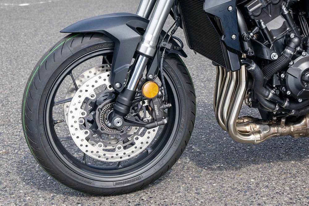 本田展示2024款cb1000r大黄蜂!与750、400车型家族化设计