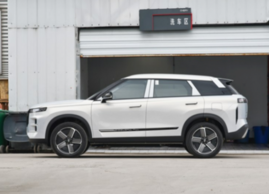 奇瑞探索06 c-dm上市!综合续航1300km,售价12.99万起