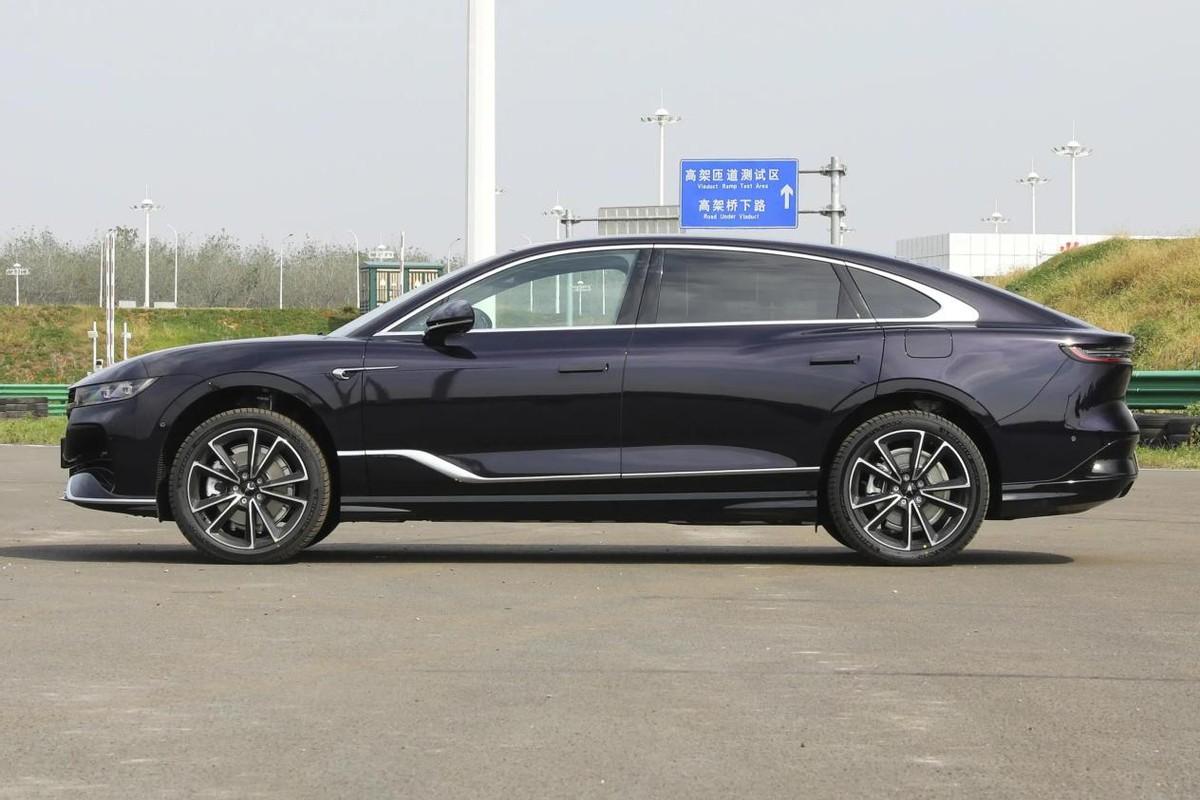 深度体验追光phev,这台新能源豪华品牌轿车,值得入手吗?