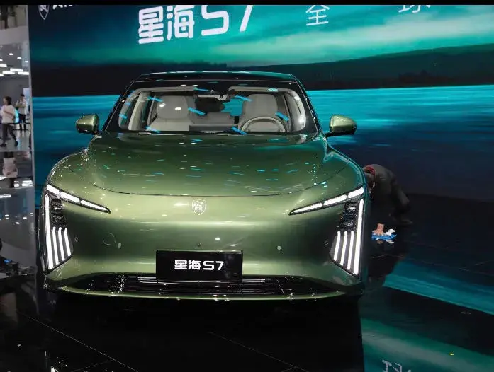 “中国最美新能源轿车”东风汽车风行星海s7,星辰大海,无限可能