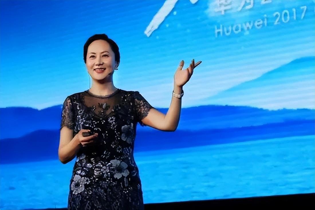 同是任正非的基因,把孟晚舟跟姚安娜一对比,差距这就出来了