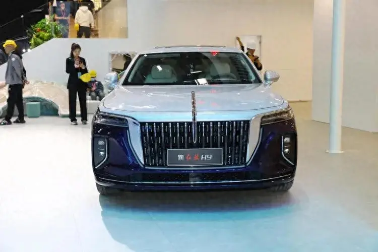 看完蔚来汽车,才知道红旗h9有多值