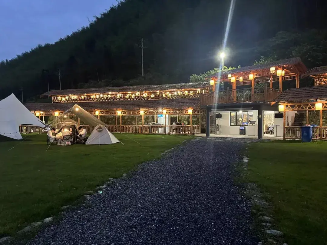 来徽州 上春山 | 越夜越精彩!这个五一,黄山夜游有点火 | 春游江淮