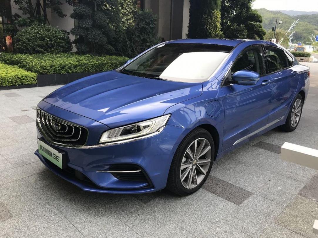 测评第11代索纳塔,轴距2875毫米,家用轿车的优选?
