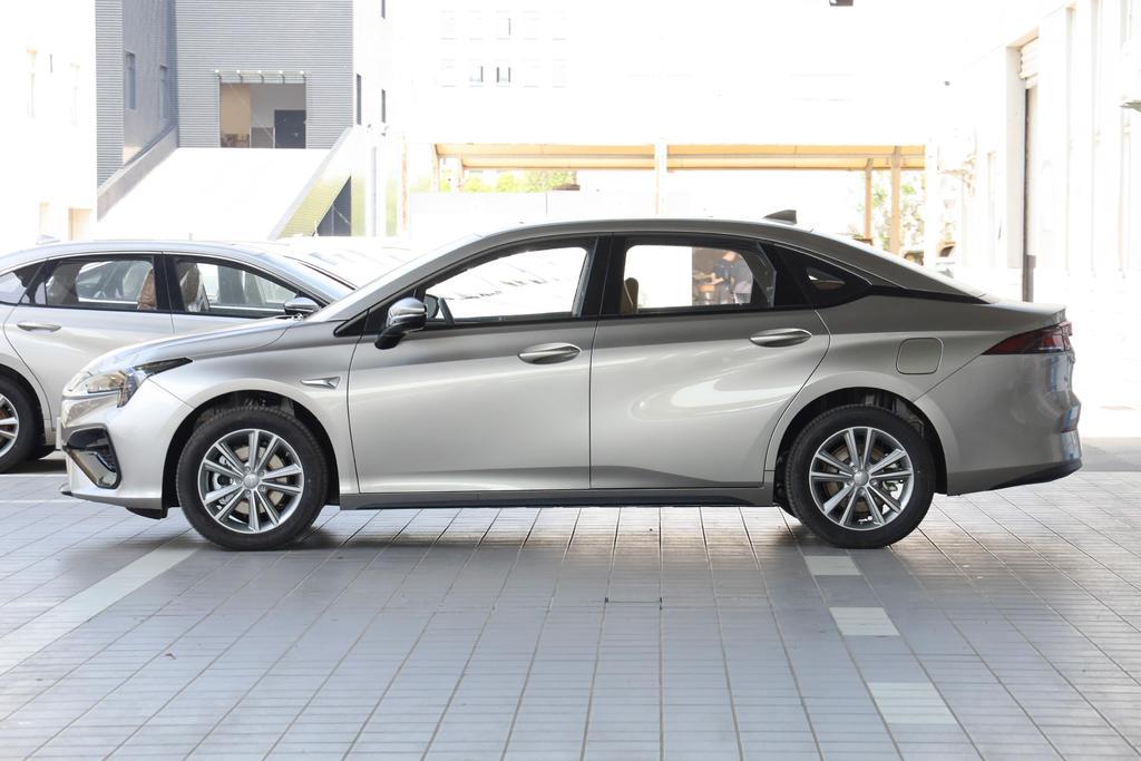 2023款埃安s魅580,闭眼入的一款车