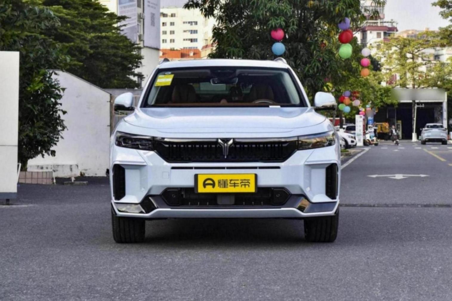 定位中大型suv且超长续航的岚图free ,实力表现如何?