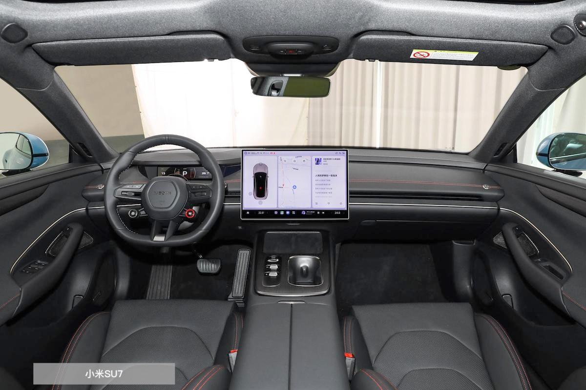 预算二十多万买新能源家轿,model 3对比小米su7,谁更适合入手?