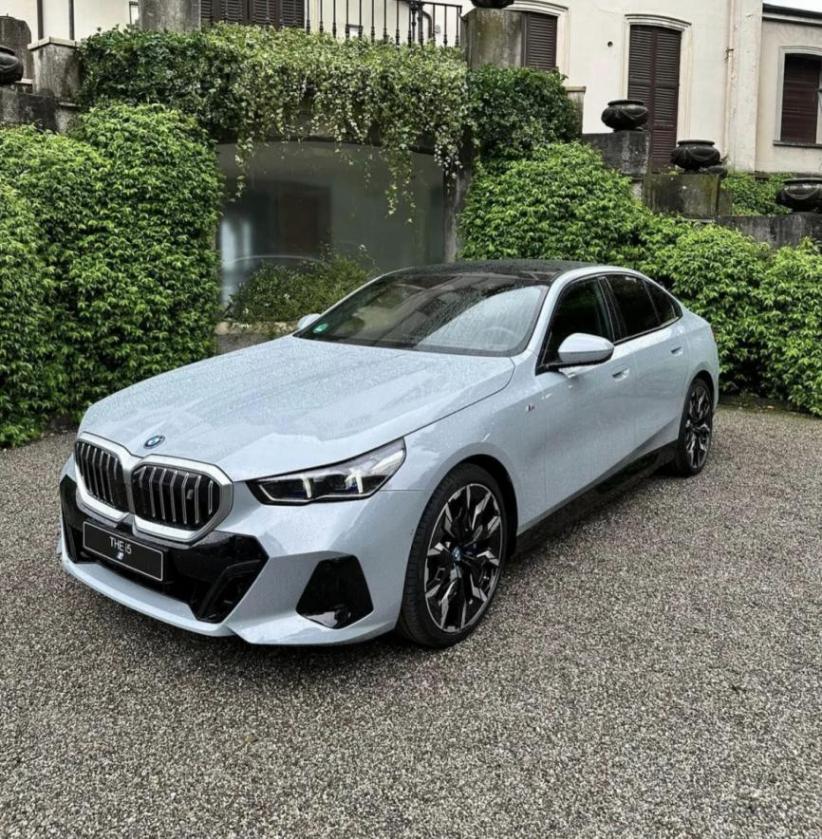 你真的是bimmer吗?盘点历代宝马5系,你最喜欢哪一代?